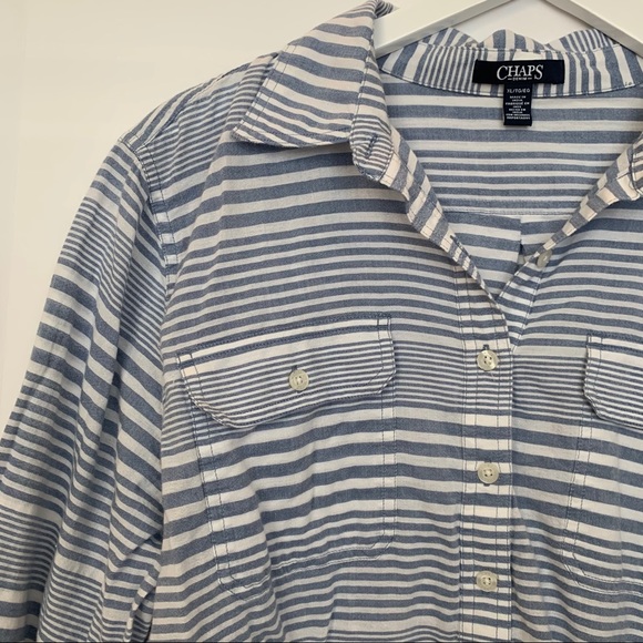 🎉HP🎉 Chaps Blue & White Striped Top Size XL - Picture 3 of 11